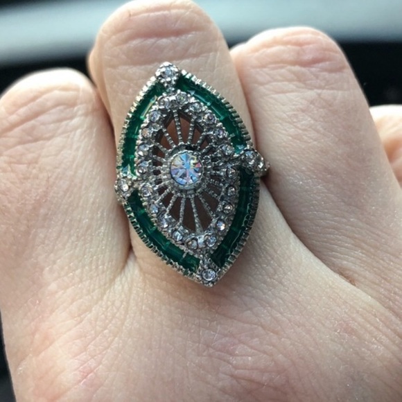 Last 1!Hot oversized estate inspired cocktail ring - Picture 2 of 7